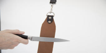 cobra Abziehleder für scharfe Messer © Foto: peppUP.de